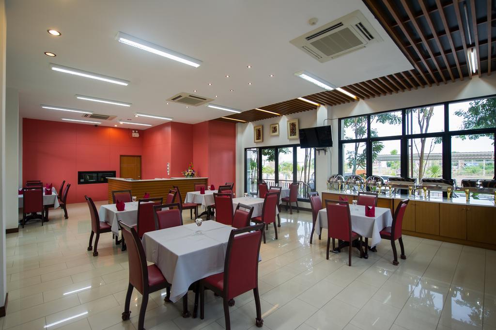 Mamaison Hotel Buriram Dış mekan fotoğraf