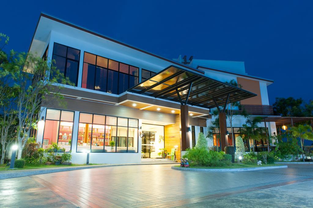 Mamaison Hotel Buriram Dış mekan fotoğraf